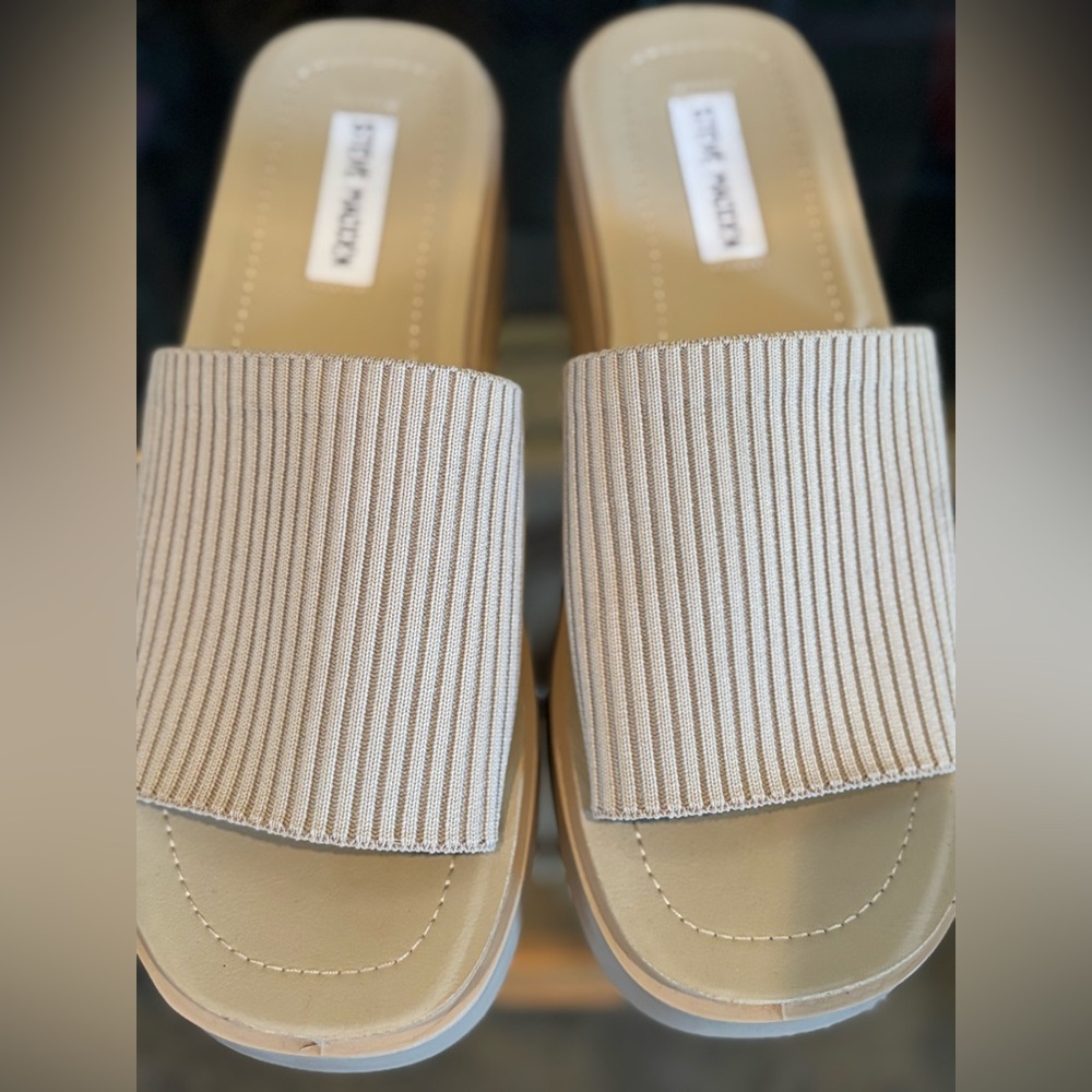 Steve Madden Balanced Slide Sandal